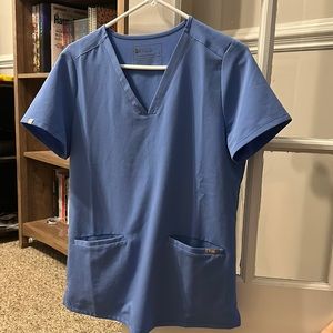 Figs Ceil Blue 3 Pocket Scrub Top